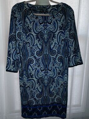 MADISON LEIGH NWT Elbow Sleeve Scoop Neck White w/Blue Paisley Design Dress 8